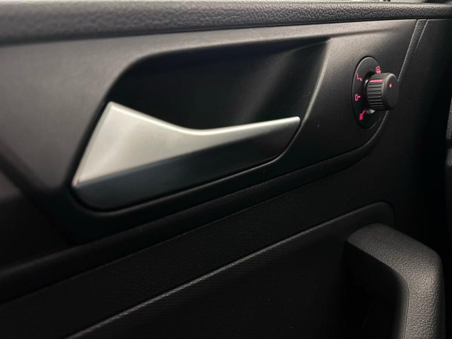 Volkswagen Polo VI Псков  - изображение 17