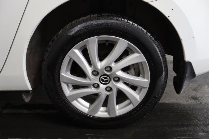 Mazda 3 II (BL) Рестайлинг с пробегом 2012 года, цена 829 000 рублей, 205000 км, хэтчбек, Автокод Объявления