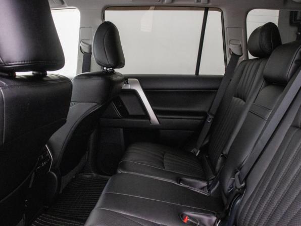 Toyota Land Cruiser Prado 150 Series Рестайлинг 3 с пробегом 2021 года, цена 6 328 000 рублей, 119677 км, внедорожник, Автокод Объявления