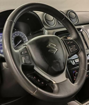 Suzuki Vitara II Рестайлинг с пробегом 2019 года, цена 1 780 000 рублей, 157459 км, внедорожник, Автокод Объявления