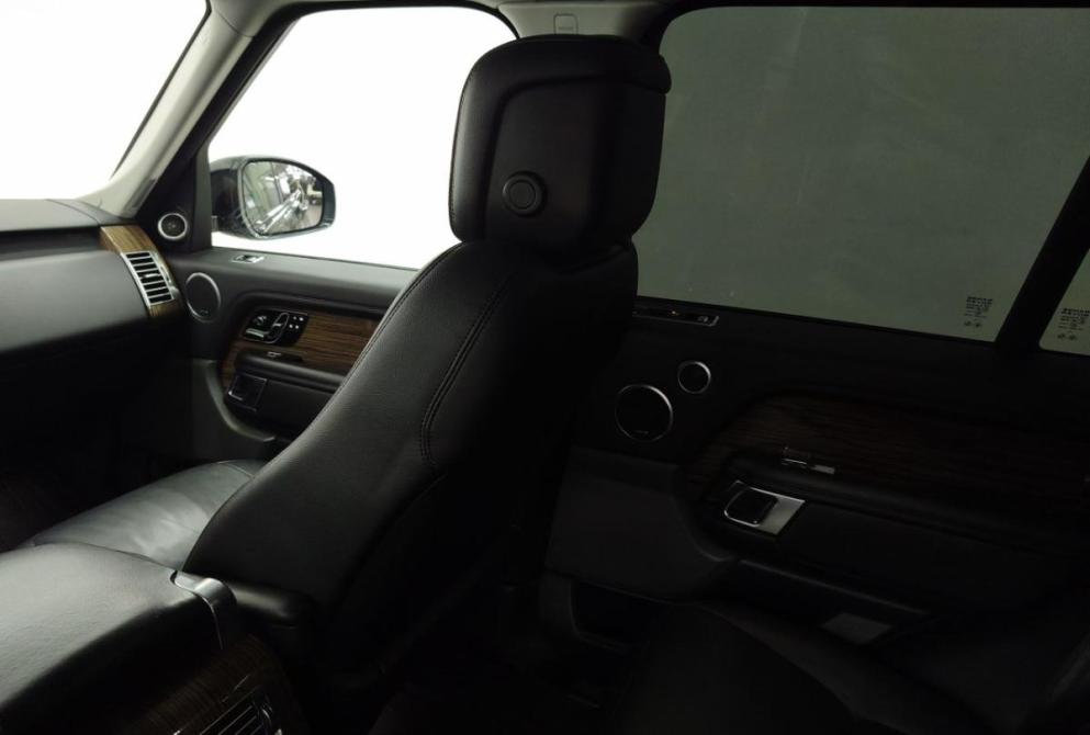 Land Rover Range Rover IV Рестайлинг Екатеринбург  - изображение 17