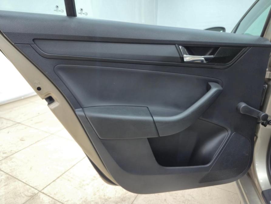 Skoda Rapid I Рестайлинг Альметьевск  - изображение 15