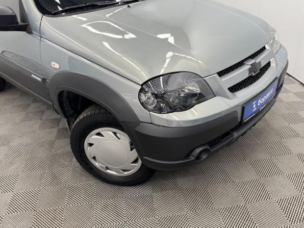 Chevrolet Niva I Рестайлинг с пробегом 2018 года, цена 764 000 рублей, 65726 км, внедорожник, Автокод Объявления