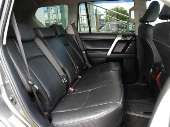 Toyota Land Cruiser Prado 150 Series Рестайлинг 1 с пробегом 2014 года, цена 3 299 000 рублей, 218747 км, внедорожник, Автокод Объявления