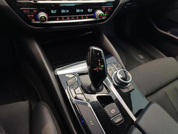 BMW 5 серии VII (G30/G31/G38) с пробегом 2017 года, цена 2 578 000 рублей, 174289 км, седан, Автокод Объявления