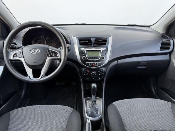 Hyundai Solaris I с пробегом 2013 года, цена 570 000 рублей, 362166 км, седан, Автокод Объявления