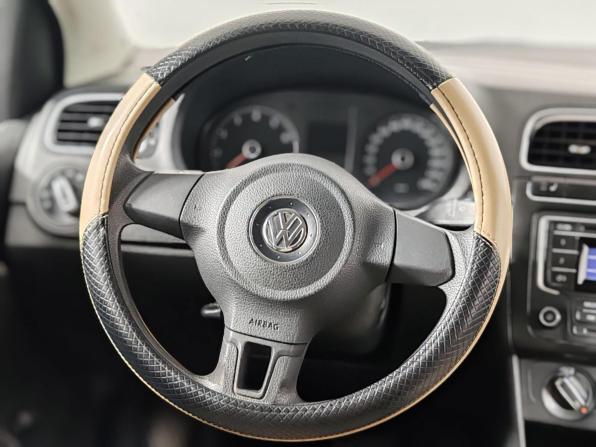 Volkswagen Polo V Рестайлинг с пробегом 2019 года, цена 1 199 000 рублей, 112007 км, седан, Автокод Объявления