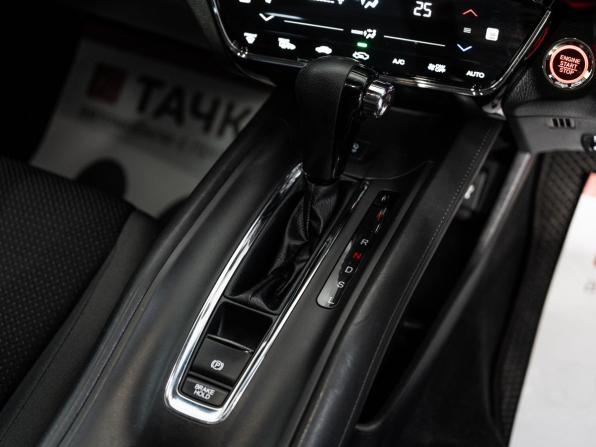 Honda Vezel I Рестайлинг с пробегом 2018 года, цена 1 850 500 рублей, 79918 км, внедорожник, Автокод Объявления