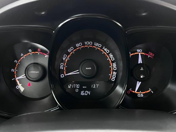 Lada (ВАЗ) Vesta I с пробегом 2018 года, цена 880 000 рублей, 121000 км, седан, Автокод Объявления