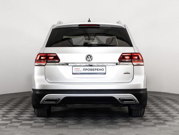 Volkswagen Teramont I с пробегом 2018 года, цена 2 499 000 рублей, 236844 км, внедорожник, Автокод Объявления