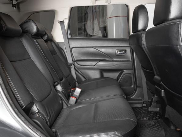 Mitsubishi Outlander III Рестайлинг 3 с пробегом 2018 года, цена 2 089 658 рублей, 125173 км, внедорожник, Автокод Объявления