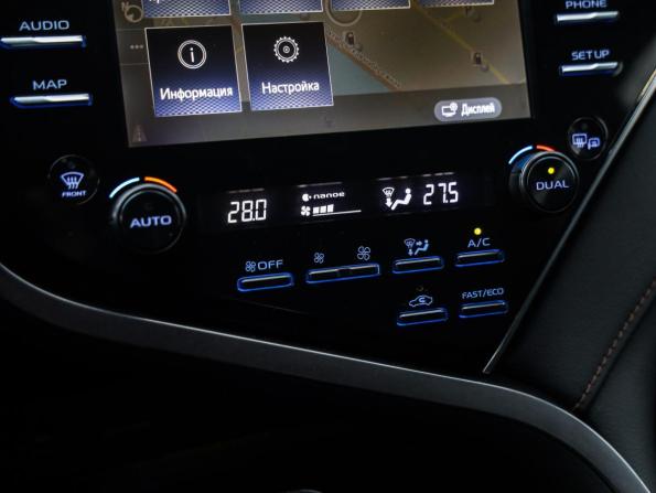 Toyota Camry VIII (XV70) с пробегом 2019 года, цена 2 689 000 рублей, 127000 км, седан, Автокод Объявления