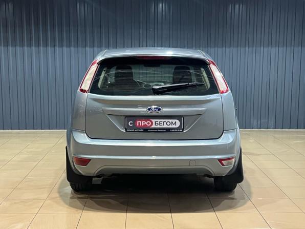 Ford Focus II Рестайлинг с пробегом 2010 года, цена 469 900 рублей, 318000 км, хэтчбек, Автокод Объявления