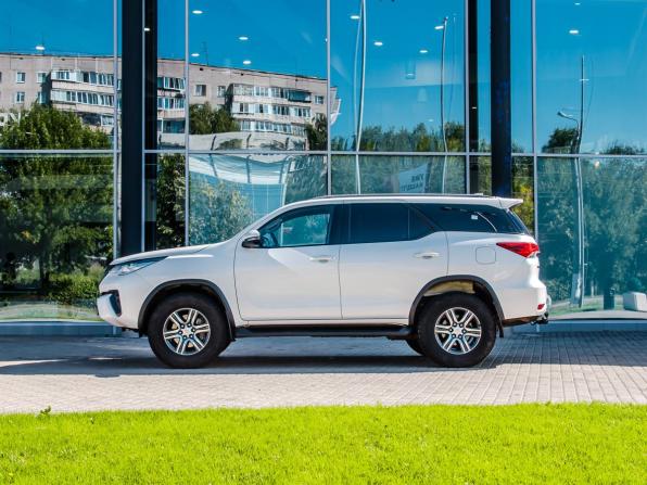 Toyota Fortuner II с пробегом 2018 года, цена 3 700 000 рублей, 132087 км, внедорожник, Автокод Объявления