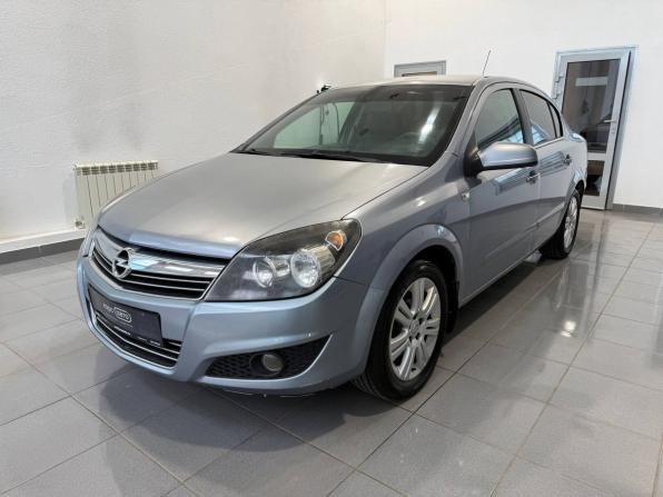 Opel Astra H Рестайлинг с пробегом 2008 года, цена 515 000 рублей, 146726 км, седан, Автокод Объявления