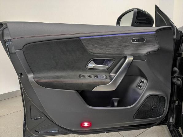 Mercedes-Benz CLA II (C118 X118) с пробегом 2022 года, цена 4 120 000 рублей, 34403 км, седан, Автокод Объявления