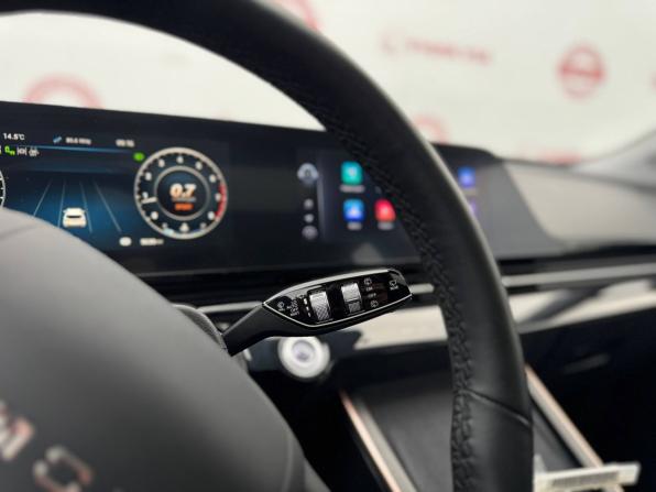 Omoda C5 I Рестайлинг с пробегом 2024 года, цена 1 999 000 рублей, 5639 км, внедорожник, Автокод Объявления