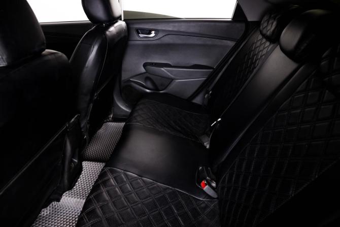 Hyundai Solaris II с пробегом 2021 года, цена 1 649 000 рублей, 131000 км, седан, Автокод Объявления