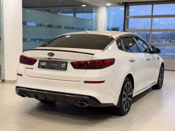 Kia Optima IV Рестайлинг с пробегом 2018 года, цена 1 797 000 рублей, 171617 км, седан, Автокод Объявления