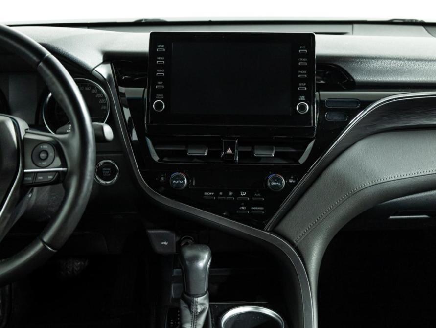 Toyota Camry VIII (XV70) Рестайлинг Санкт-Петербург  - изображение 15