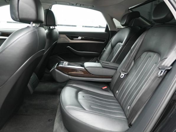 Audi A8 III (D4) Рестайлинг с пробегом 2014 года, цена 2 099 900 рублей, 201111 км, седан, Автокод Объявления