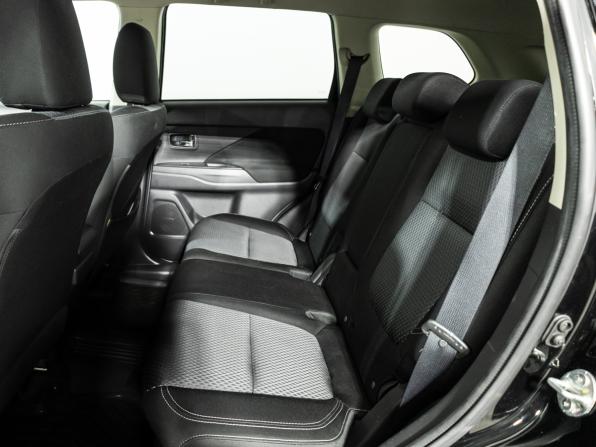 Mitsubishi Outlander III Рестайлинг 3 с пробегом 2019 года, цена 1 699 700 рублей, 177800 км, внедорожник, Автокод Объявления