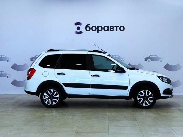 Lada (ВАЗ) Granta I Рестайлинг с пробегом 2024 года, цена 910 000 рублей, 30100 км, универсал, Автокод Объявления