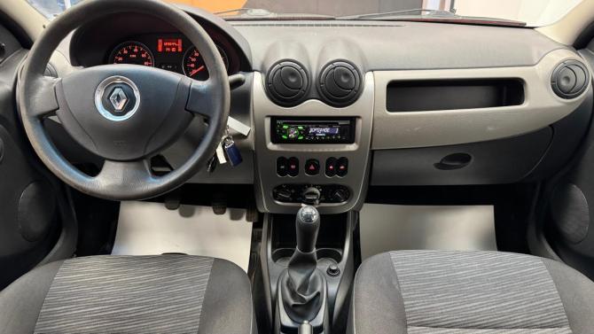 Renault Logan I Рестайлинг с пробегом 2011 года, цена 405 000 рублей, 123487 км, седан, Автокод Объявления
