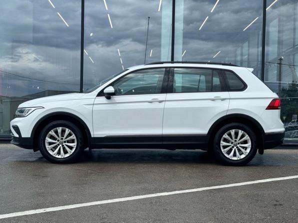 Volkswagen Tiguan II Рестайлинг с пробегом 2021 года, цена 2 399 000 рублей, 72665 км, внедорожник, Автокод Объявления