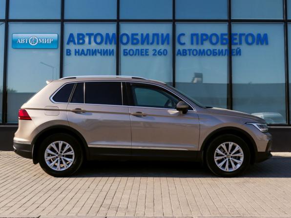 Volkswagen Tiguan II Рестайлинг с пробегом 2021 года, цена 2 749 000 рублей, 73371 км, внедорожник, Автокод Объявления