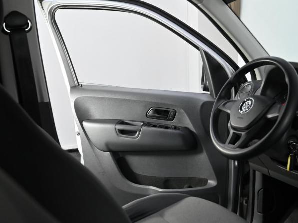 Volkswagen Amarok I с пробегом 2015 года, цена 1 749 000 рублей, 181000 км, offers.body_type.unknown, Автокод Объявления