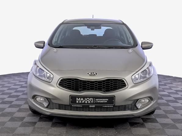 Kia Ceed II с пробегом 2014 года, цена 1 200 000 рублей, 138142 км, хэтчбек, Автокод Объявления