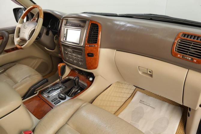 Toyota Land Cruiser 100 Series Рестайлинг 1 с пробегом 2003 года, цена 2 129 000 рублей, 530000 км, внедорожник, Автокод Объявления