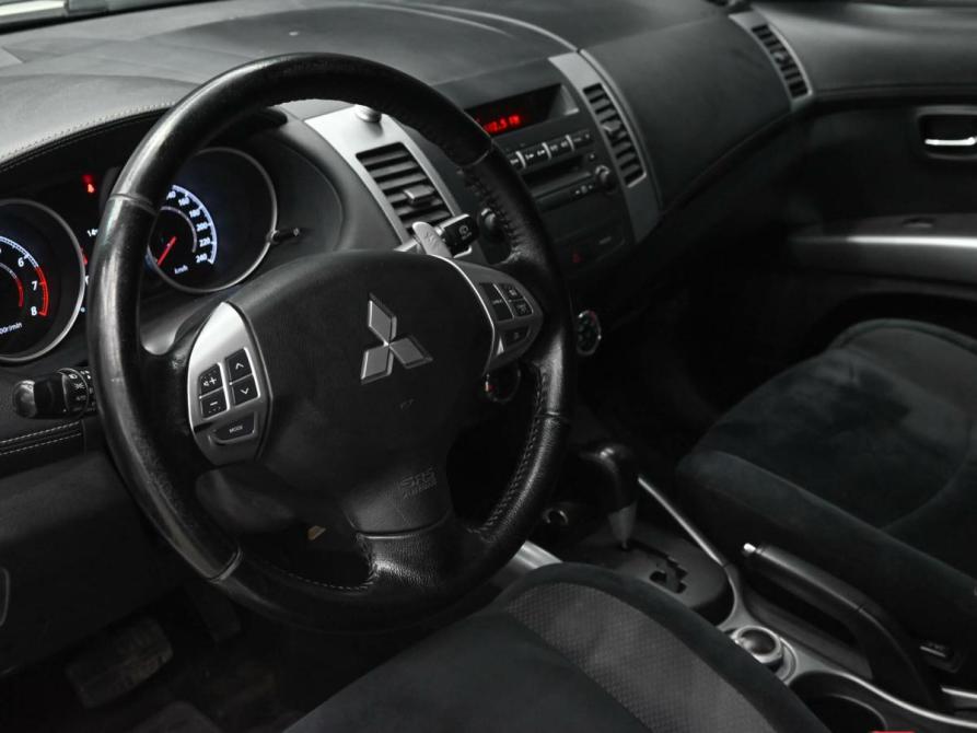 Mitsubishi Outlander II Рестайлинг Екатеринбург  - изображение 16
