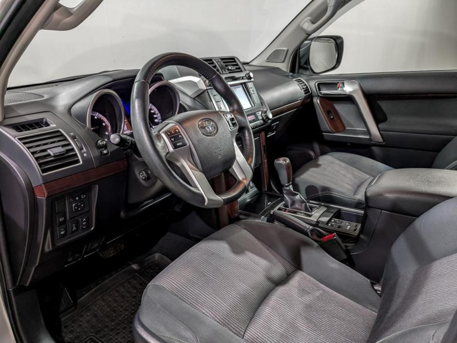 Toyota Land Cruiser Prado 150 Series Рестайлинг 1 Химки  - изображение 16