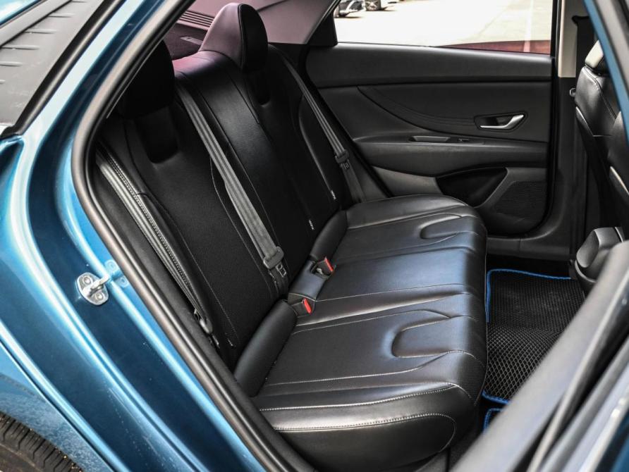 Hyundai Elantra VII (CN7) Новороссийск  - изображение 7