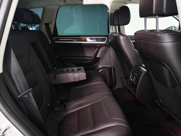 Volkswagen Touareg II Рестайлинг с пробегом 2015 года, цена 2 692 000 рублей, 209995 км, внедорожник, Автокод Объявления