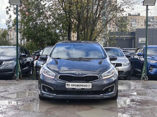 Kia Ceed II Рестайлинг с пробегом 2016 года, цена 1 019 000 рублей, 220000 км, хэтчбек, Автокод Объявления