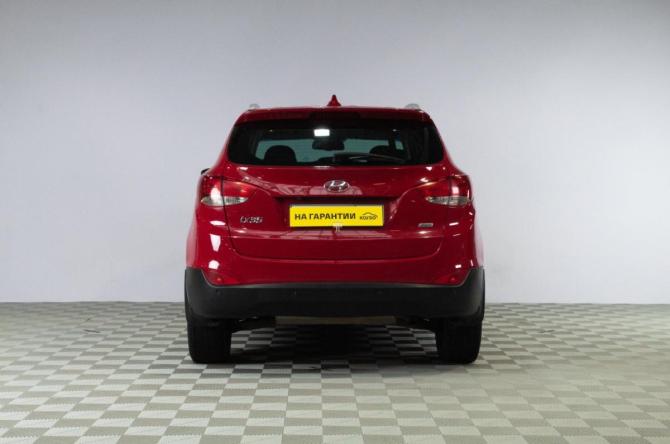 Hyundai ix35 I Рестайлинг с пробегом 2015 года, цена 1 539 000 рублей, 152000 км, внедорожник, Автокод Объявления