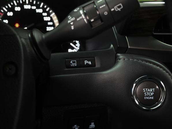 Lexus LX III Рестайлинг 2 с пробегом 2018 года, цена 8 549 000 рублей, 77469 км, внедорожник, Автокод Объявления