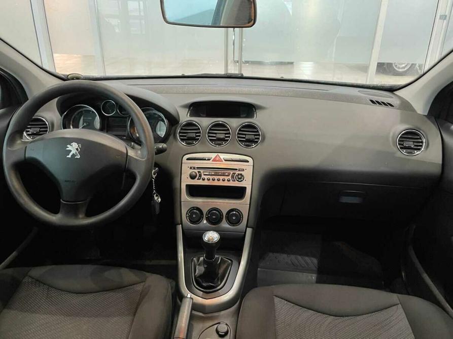 Peugeot 308 I Рестайлинг Москва  - изображение 5