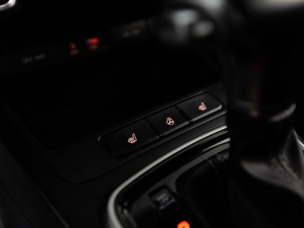Kia Rio IV с пробегом 2018 года, цена 1 280 000 рублей, 103807 км, седан, Автокод Объявления