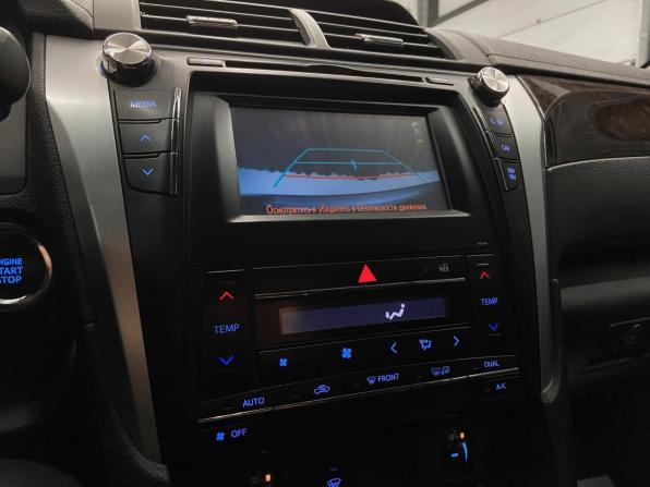 Toyota Camry VII (XV50) Рестайлинг с пробегом 2015 года, цена 1 590 000 рублей, 177000 км, седан, Автокод Объявления