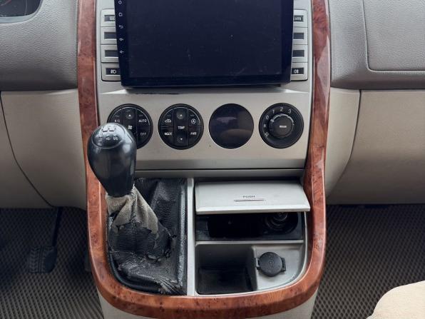 Kia Carnival I Рестайлинг с пробегом 2004 года, цена 360 000 рублей, 374500 км, минивэн, Автокод Объявления