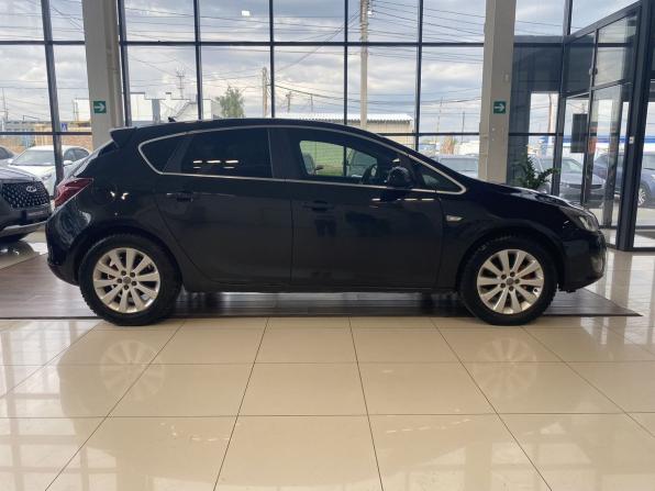 Opel Astra J с пробегом 2011 года, цена 510 000 рублей, 193197 км, хэтчбек, Автокод Объявления