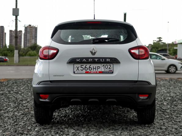 Renault Kaptur I с пробегом 2018 года, цена 1 499 000 рублей, 31993 км, внедорожник, Автокод Объявления