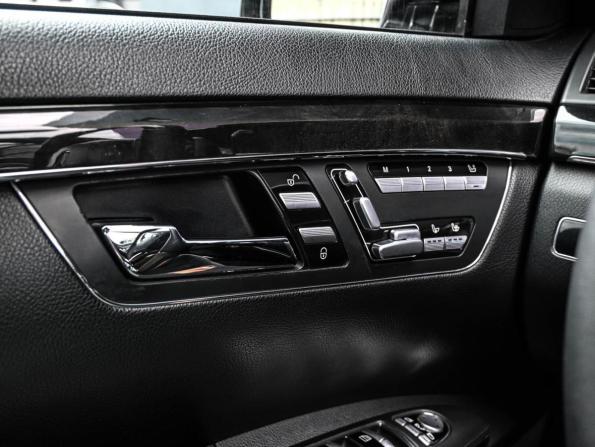 Mercedes-Benz S-Класс V (W221) Рестайлинг с пробегом 2010 года, цена 1 234 000 рублей, 212216 км, седан, Автокод Объявления