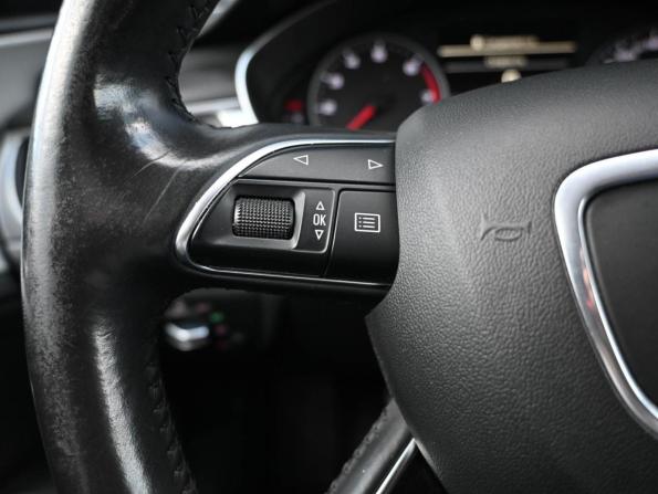 Audi A6 IV (C7) Рестайлинг с пробегом 2015 года, цена 1 949 000 рублей, 164886 км, седан, Автокод Объявления
