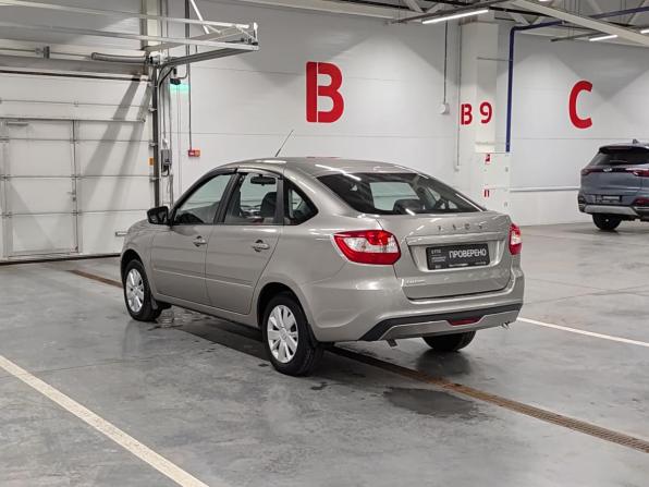 Lada (ВАЗ) Granta I Рестайлинг с пробегом 2022 года, цена 755 000 рублей, 56572 км, хэтчбек, Автокод Объявления