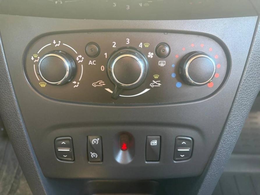 Renault Logan II Нижний Тагил  - изображение 16